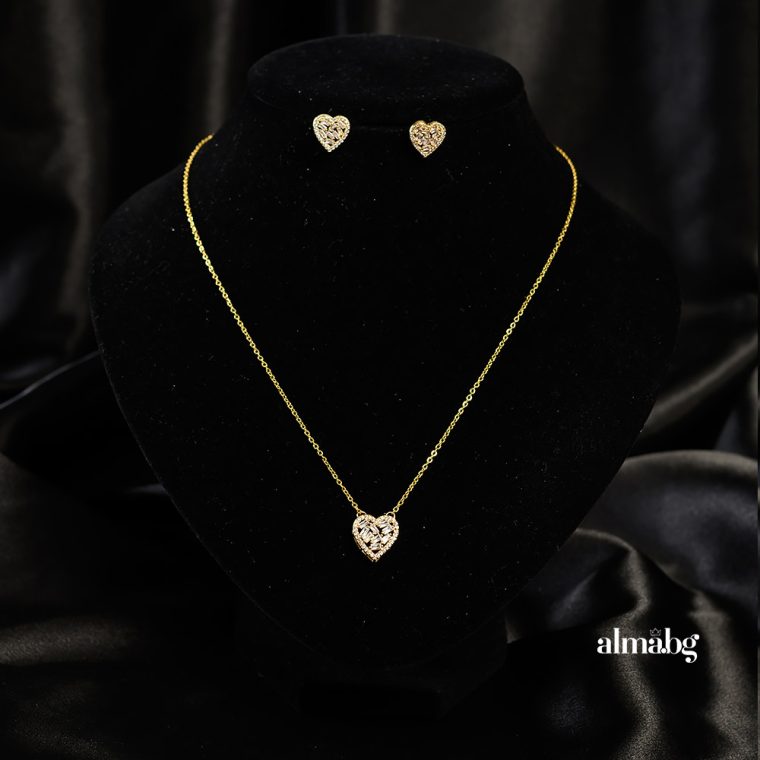 Delicate jewelry set