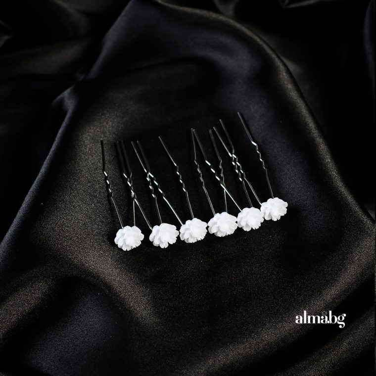 Фуркети бяло цвете 030