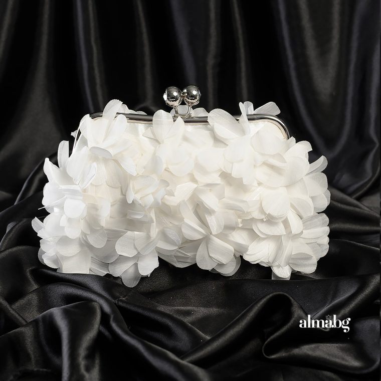 Малка дамска чанта коприна