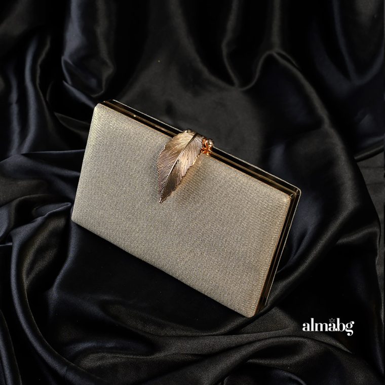 Alternative view of Официална чанта с фин блясък - злато